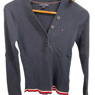 Tommy Hilfiger Women’s Size S Skivvy style top Navy Blue 