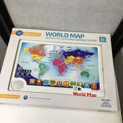 KIDS SCIENCE WORLD MAP INTERACTIVE TOUCH PAD LEARNING SYSTEM. 40 X 35 CM. Multicoloured