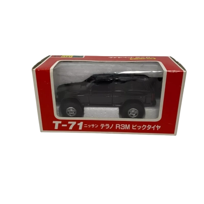 Vintage Yonezawa Diapet Nissan Terrano R3M Model Car