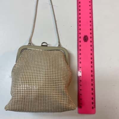 Women’s Glomesh purse