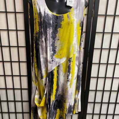 Taking Shape flowy dress Size 16 New