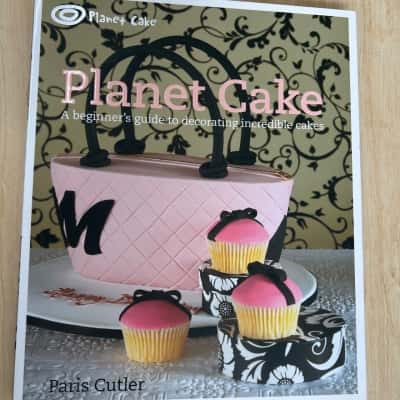 Planet Cakes Paris Cutler 