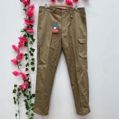 Hard Yakka Mens UPF 50+ Cargo Pants Size 36 Khaki 
