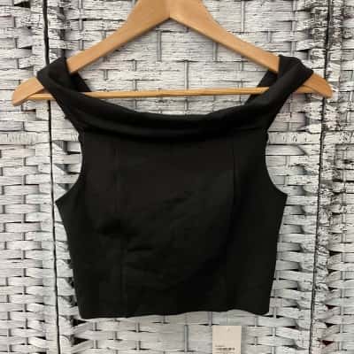 Finders  Womens  Size S Sleeveless Top Black  