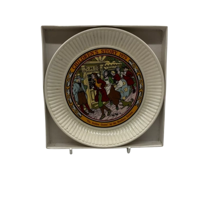 Wedgwood Children's Story 1979 Plate 