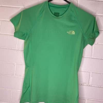 The North Face Kids  Size Youth Green T shirt