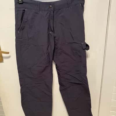 Mountain Designs Womens  Size 10 Grey 