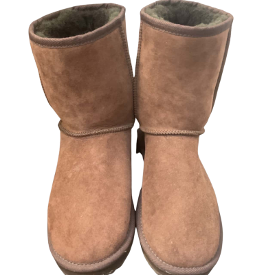 Men’s Size 38 Brown UGG