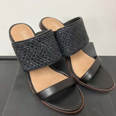 Saba Womens  Size 38 Sandals Black  / Brown 