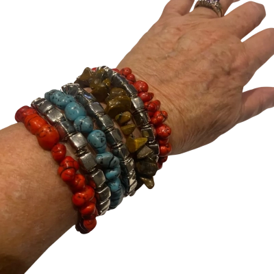 Womens Bangle Multicoloured Gemstones / Red Howlite, Turquoise Beads 7 Ring