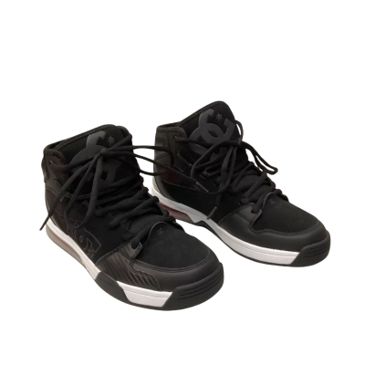 Mens DC Shoes Size 9 Sneakers Black  / Red 