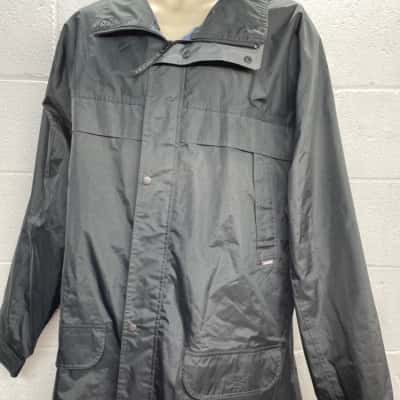 Huski Mens Front Zipper / Raincoat / Winter Jacket Black  / Grey 