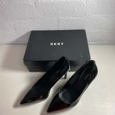 DKNY Black Lexi High Pumps US Sz 8
