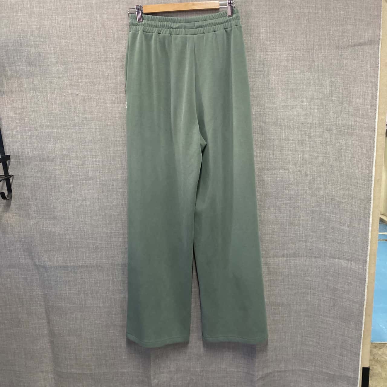 2XU Womens Size XS Track Pants Green