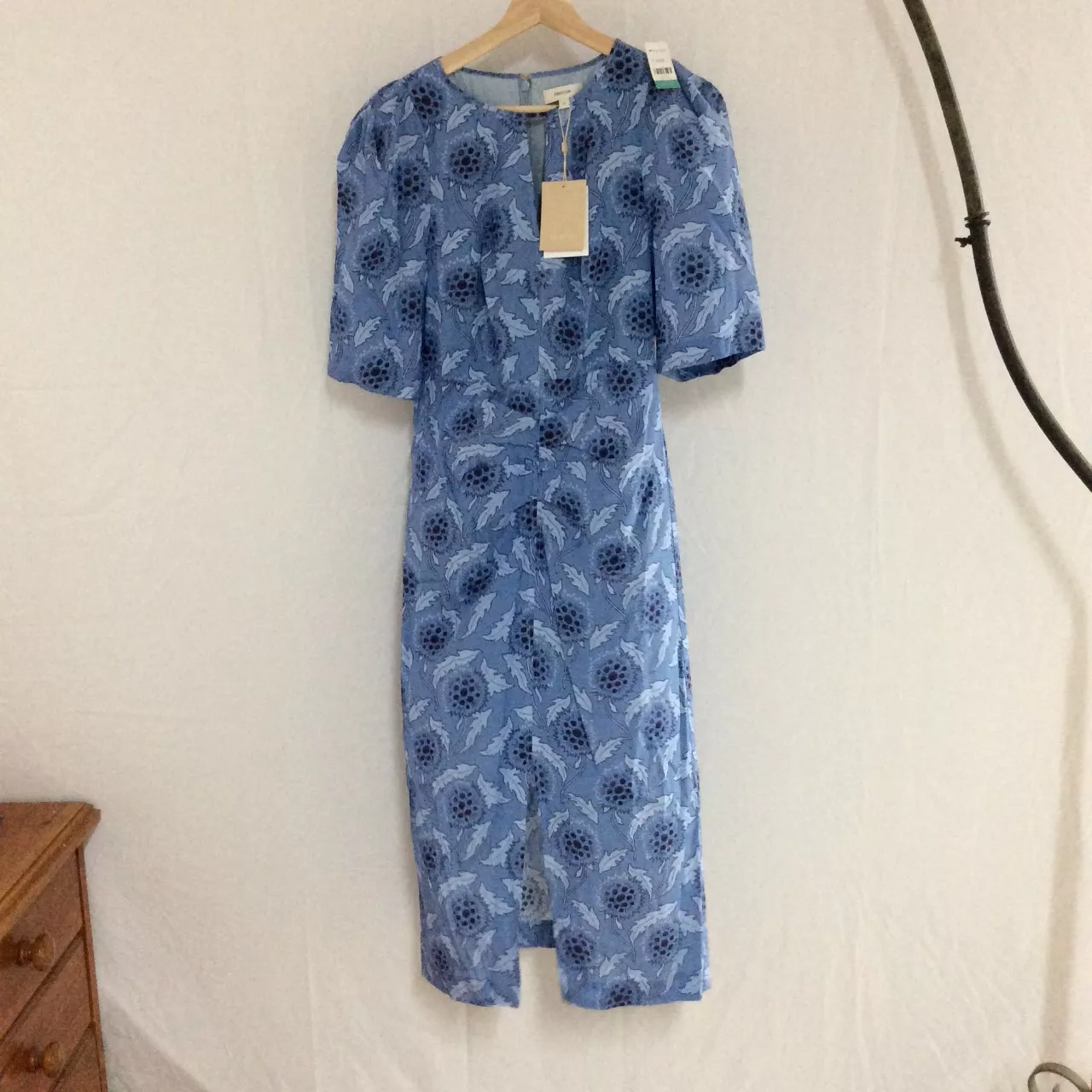 Oroton Womens Size 8 Lined Silk Dress in soft Blue Thistle print(s) - New  With Tags | Salvos Stores