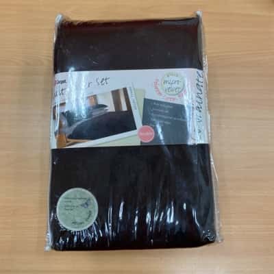 Target Double Quilt & pillows set - Chocolate Brown micro-velvet 