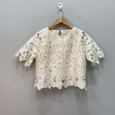  Pommie Womens  Size 10 Lace layered Blouse Cream 