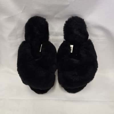 Emu Australia Womens  Size 39 Black Cross Over Slippers