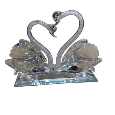  crystal/glass swan couple ornament on a base