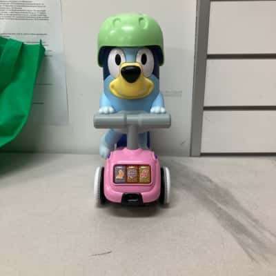  VTech Bluey Scooter 