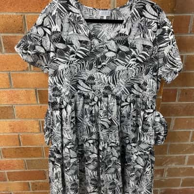  Womens Slate The Label  Size L Mini Dress Black  / Pattern / White 