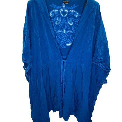 City Chic Womens  Size XL V-Neck Top Blue 