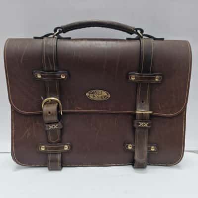 Quality Leather Satchel Bag with Brass Buckles & Fittings