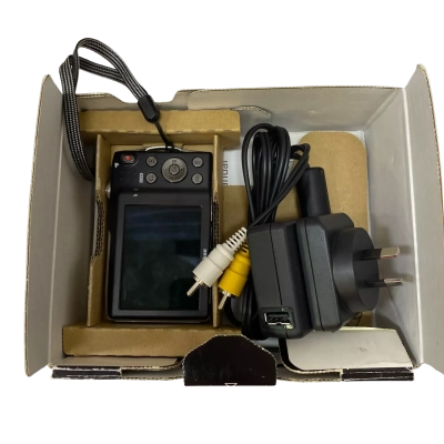 Nikon Coolpix S3300 Camera