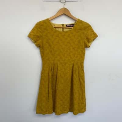 Princess Highway Yellow Floral Short Sleeve Mini Dress  Size 8 