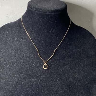 Vintage Avon Wishbone Necklace 14K Gold Filled 