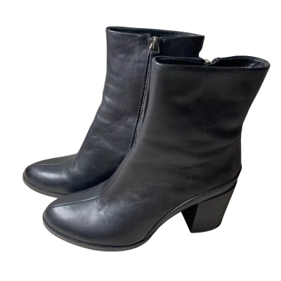 EOS Black Leather Zip Heeled Boots Size 37