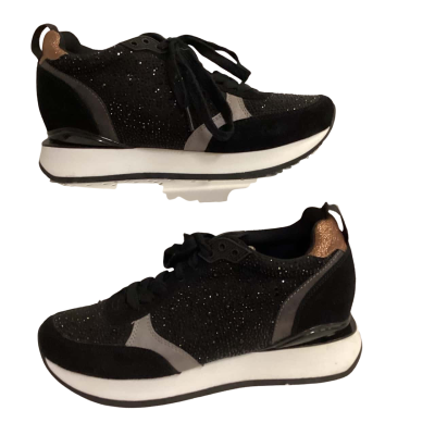  Womens Black  / White LA Onda shoes size 41