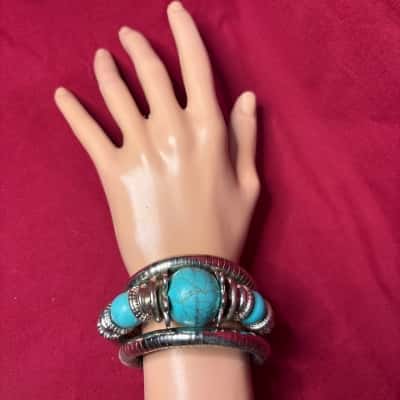  Women's Vintage Silver Tone Turquoise Coil Bracelet 