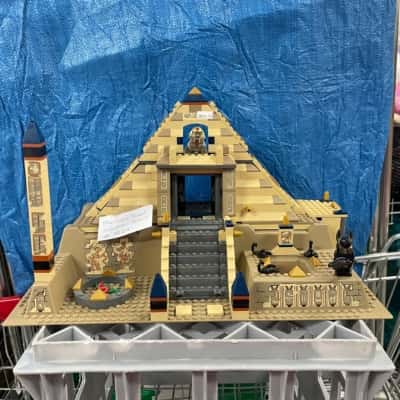LEGO pharaoh’s Quest Scorpian Pyrmid #7327
