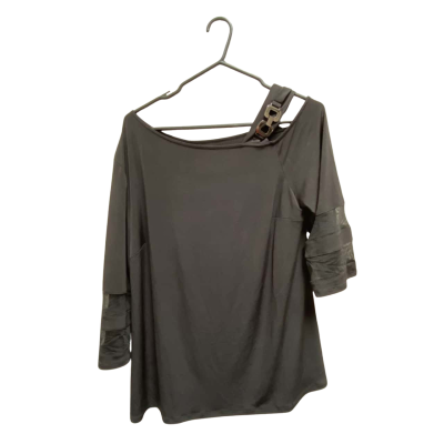 Taking Shape Womens  Size 12 Off-the-shoulder chain Top Black  