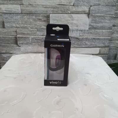 Garmin Mens vivofit fitness band