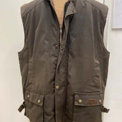 Burke & Wills Mens Capricorn Vest