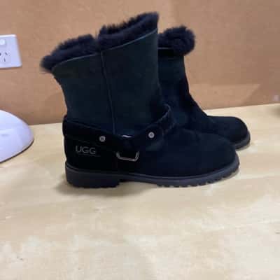 UGG Australian Shepherd Sarah Buckle Boots Womens Black  