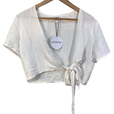 Perfect Stranger Womens  Size 6 Cropped Top White 