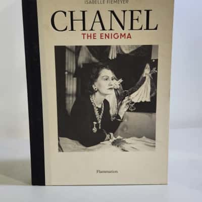 Chanel - The Enigma - ISABELLE FIEMEYER