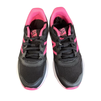 New Balance Kids  Size 1 Shoes Black  / Pink  