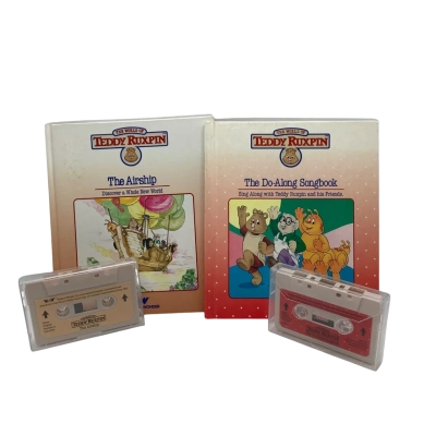 2 x Vintage Teddy Ruxpin Book & Cassettes. (Coll)