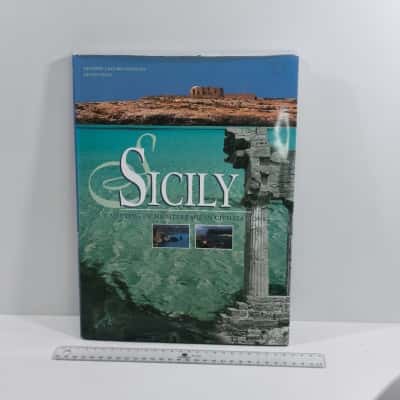 Sicily A Meetong Of Mediterranean Civilizations Book 