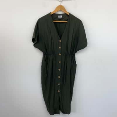 Sheike Green Button Up SHort SLeeve Midi Dress  Size 10 