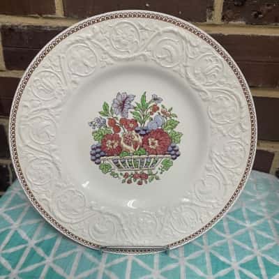 Wedgwood Patrician Dinner Plate