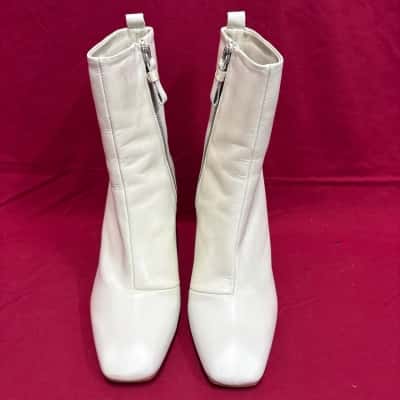 Kurt Geiger London Rainbow Strut Heeled White Leather Ankle Boots  Women's  Size 39 