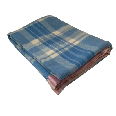 Vintage Laconia Woollen Blanket Satin Trim 