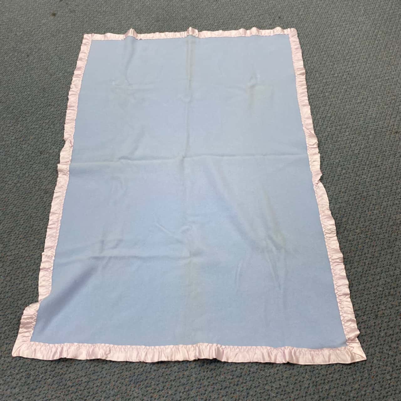 Vintage Onkaparinga Wool Cot Blanket