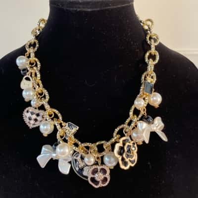 Chunky Charm Necklace with faux Pearls in Gold Tones Gold 