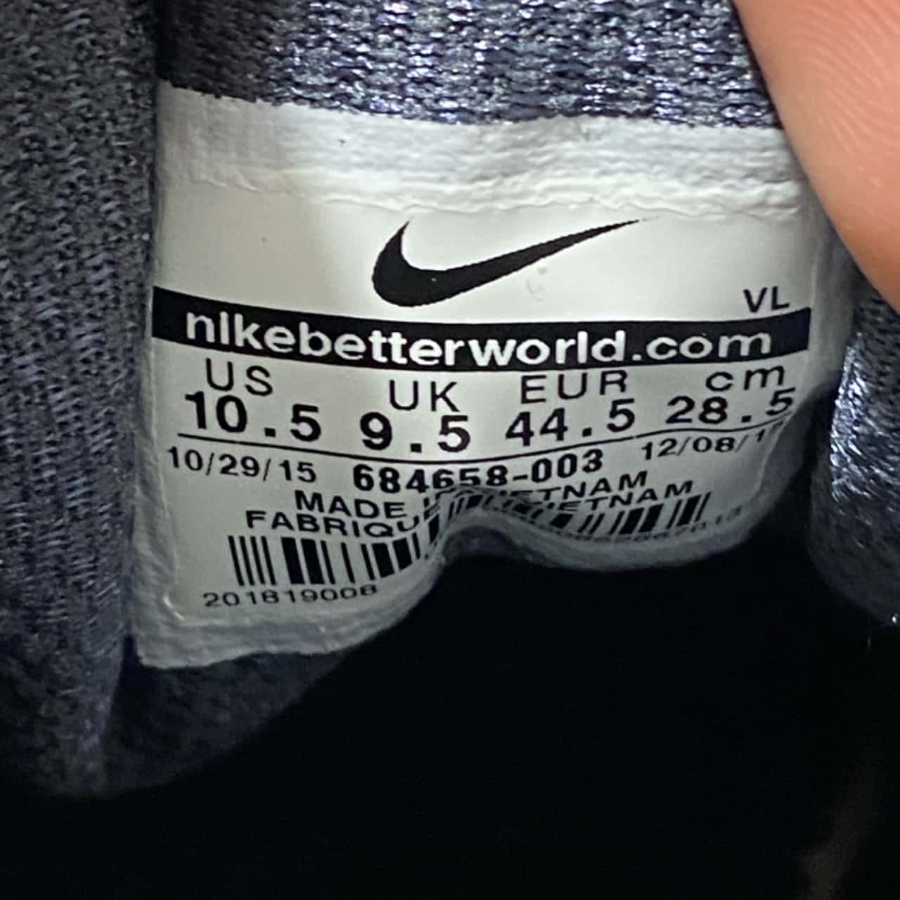 size 9.5 womens in mens nike